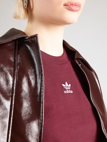 Tricou 'ESSENTIAL' de la ADIDAS ORIGINALS pe roșu