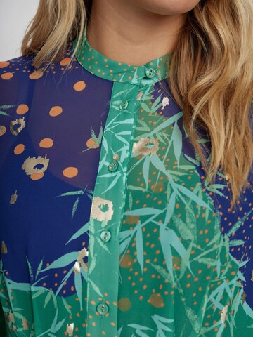 Robe 'Kyndall' NÜMPH en vert