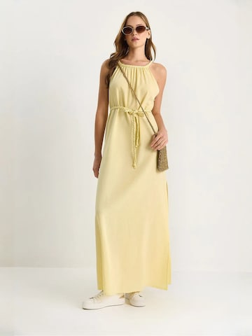 Bianco Lucci - Vestido em amarelo