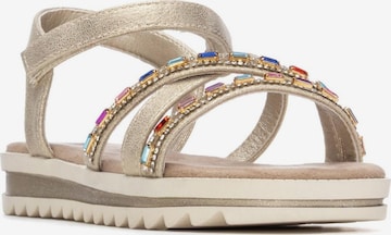 Xti - Sandalias en oro: frente
