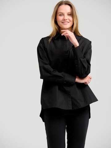 TEESHOPPEN Blouse in Black