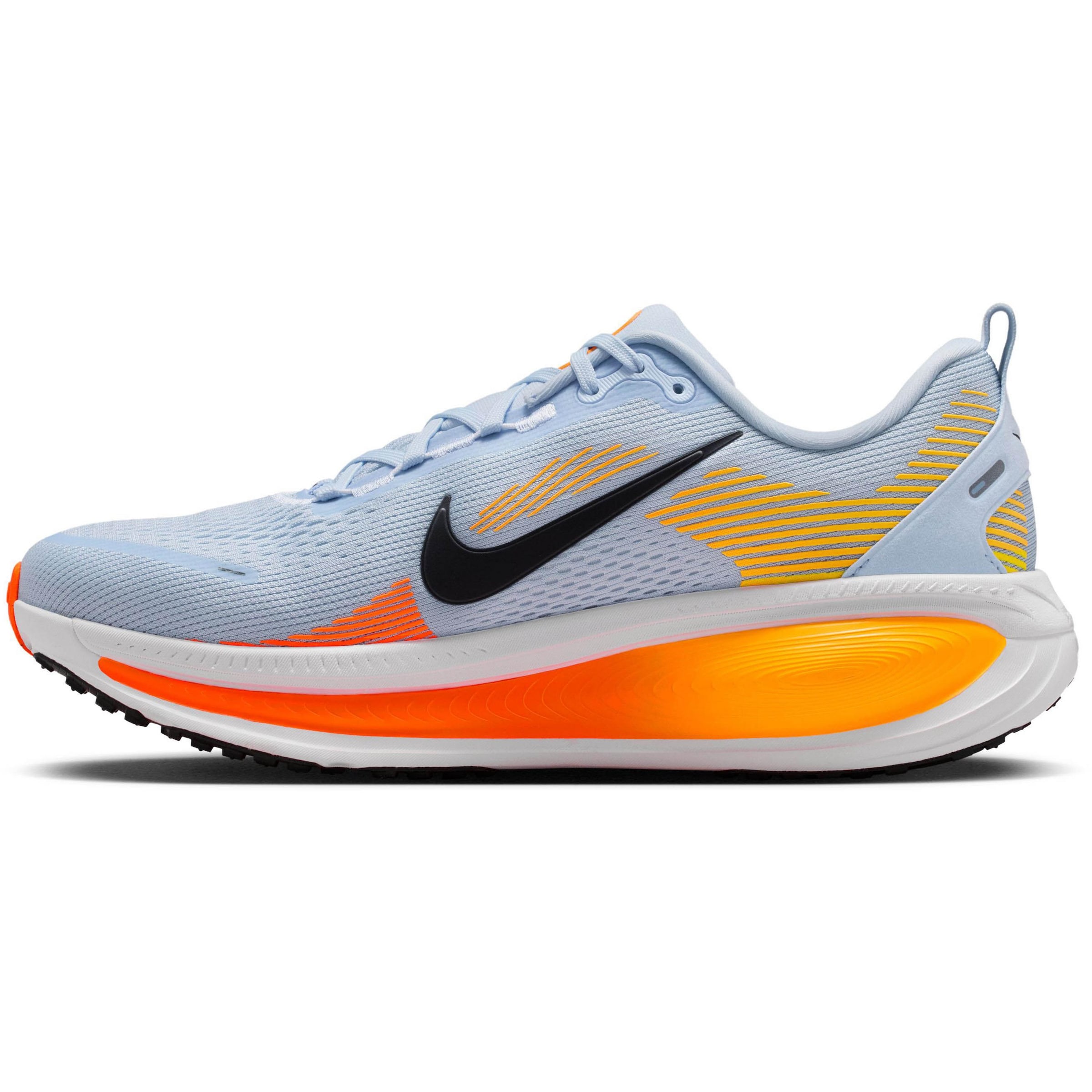 NIKE Running Shoes 'Vomero 18' in Blue: front