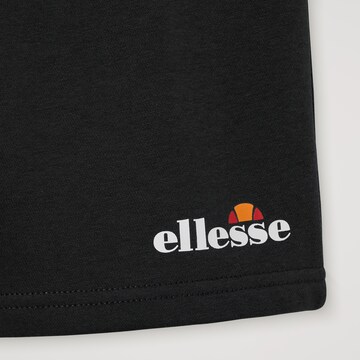 ELLESSE Regular Shorts in Schwarz