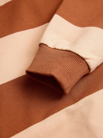 4PRESIDENT Sweatshirt 'Caleb' in Orange