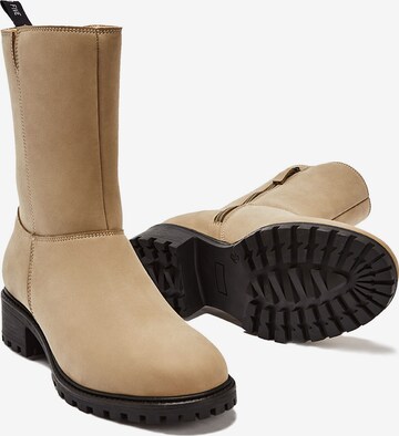 NINE TO FIVE Snow Boots 'Mala' in Beige