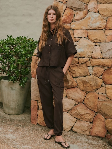 Next Tapered Hose 'N. Premium' in Braun: Vorderseite