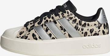 ADIDAS SPORTSWEAR Σνίκερ 'Streettalk' σε μπεζ: μπροστά
