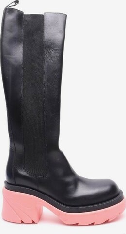 Bottega Veneta Dress Boots in 41 in Black: front