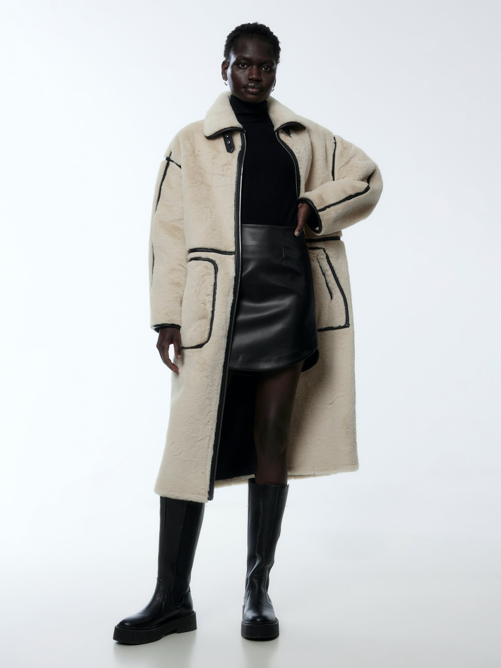 EDITED Produkte Rock 'Toula' schwarz