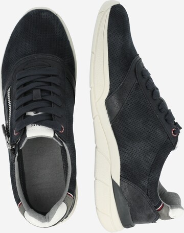 Sneaker low de la MUSTANG pe albastru