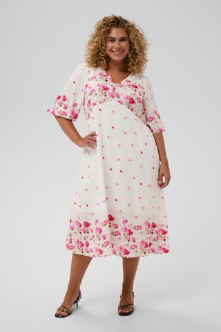 KAFFE CURVE Kleid 'Rosa' in Weiß