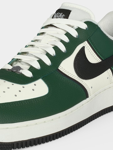 Nike Sportswear Ниски маратонки 'Air Force 1 '07 LV8' в зелено