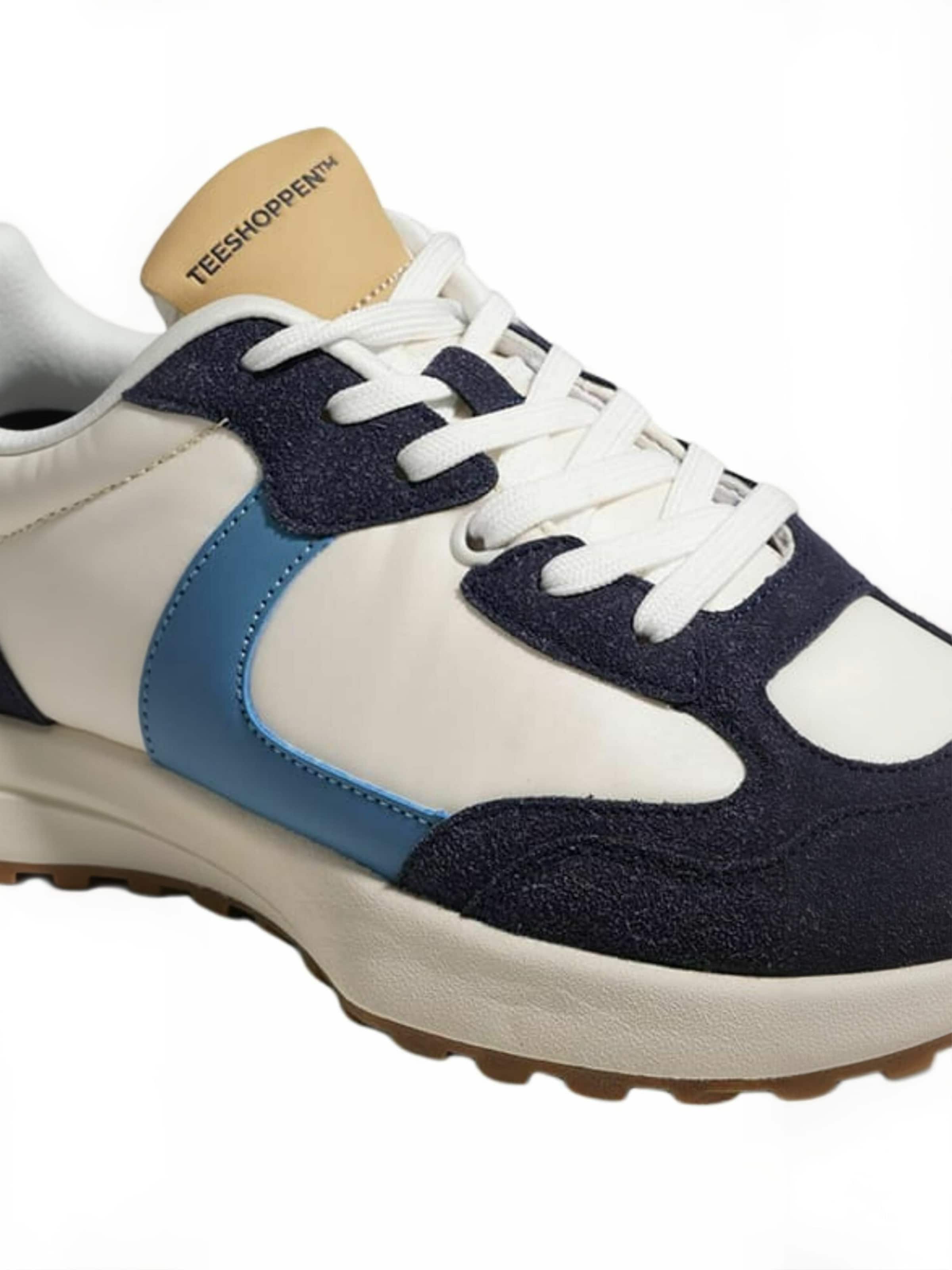 Sneaker low ' Sneakers ' de la TEESHOPPEN pe albastru