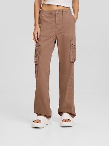 Wide leg Pantaloni cu buzunare de la Bershka pe maro: față