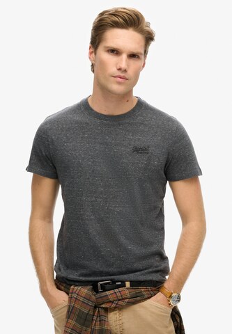 T-Shirt 'Essential' Superdry en gris : devant