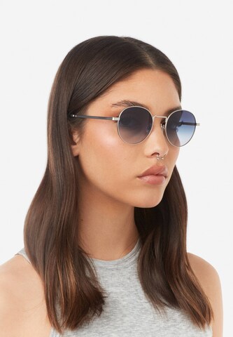 Occhiali da sole 'Moma' di HAWKERS in argento