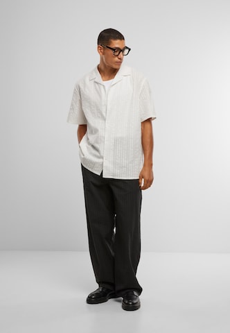 Loosefit Pantaloni di Urban Classics in nero