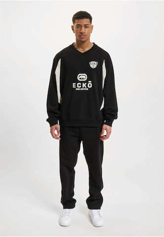 Ecko Unlimited Regular Housut värissä musta