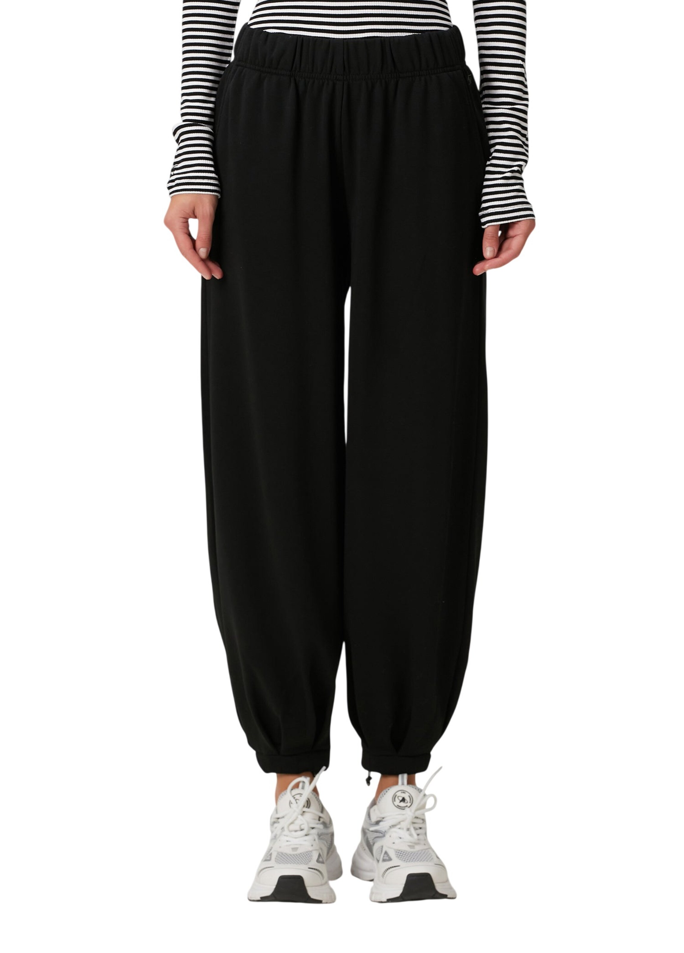 Survêtement BASSIGUE en noir : devant