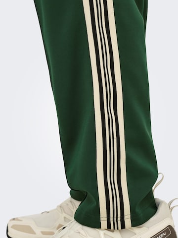 Only & Sons Regular Sportbroek 'Pantaloni' in Groen