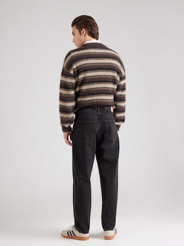 WEEKDAY Tapered Jeans 'Ray' in Schwarz