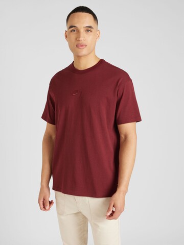 Nike Sportswear Μπλουζάκι 'Premium Essentials' σε κόκκινο: μπροστά