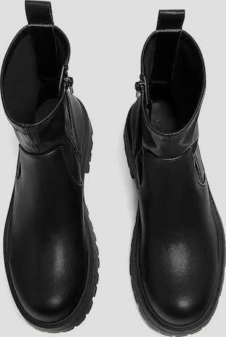 Pull&Bear Stiefelette in Schwarz