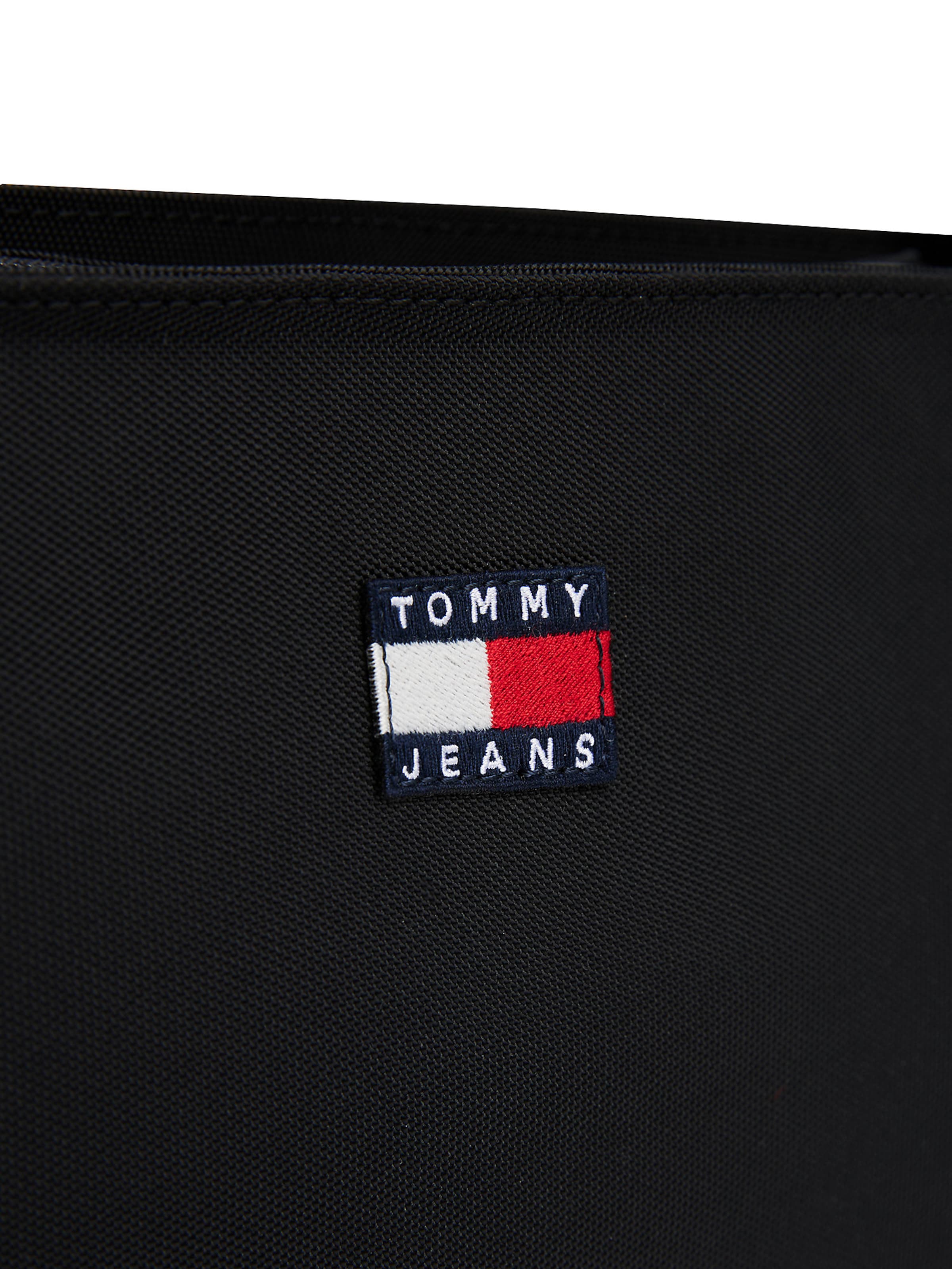 Tommy Jeans Válltáska 'Essential' - fekete