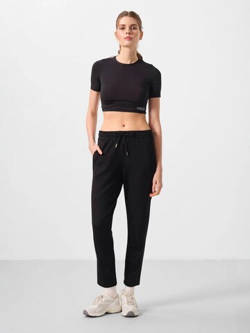 Tommy Life Broek in Zwart: voorkant