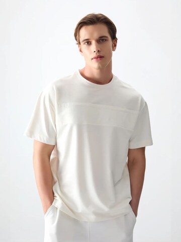 T-Shirt Tommy Life en blanc : devant