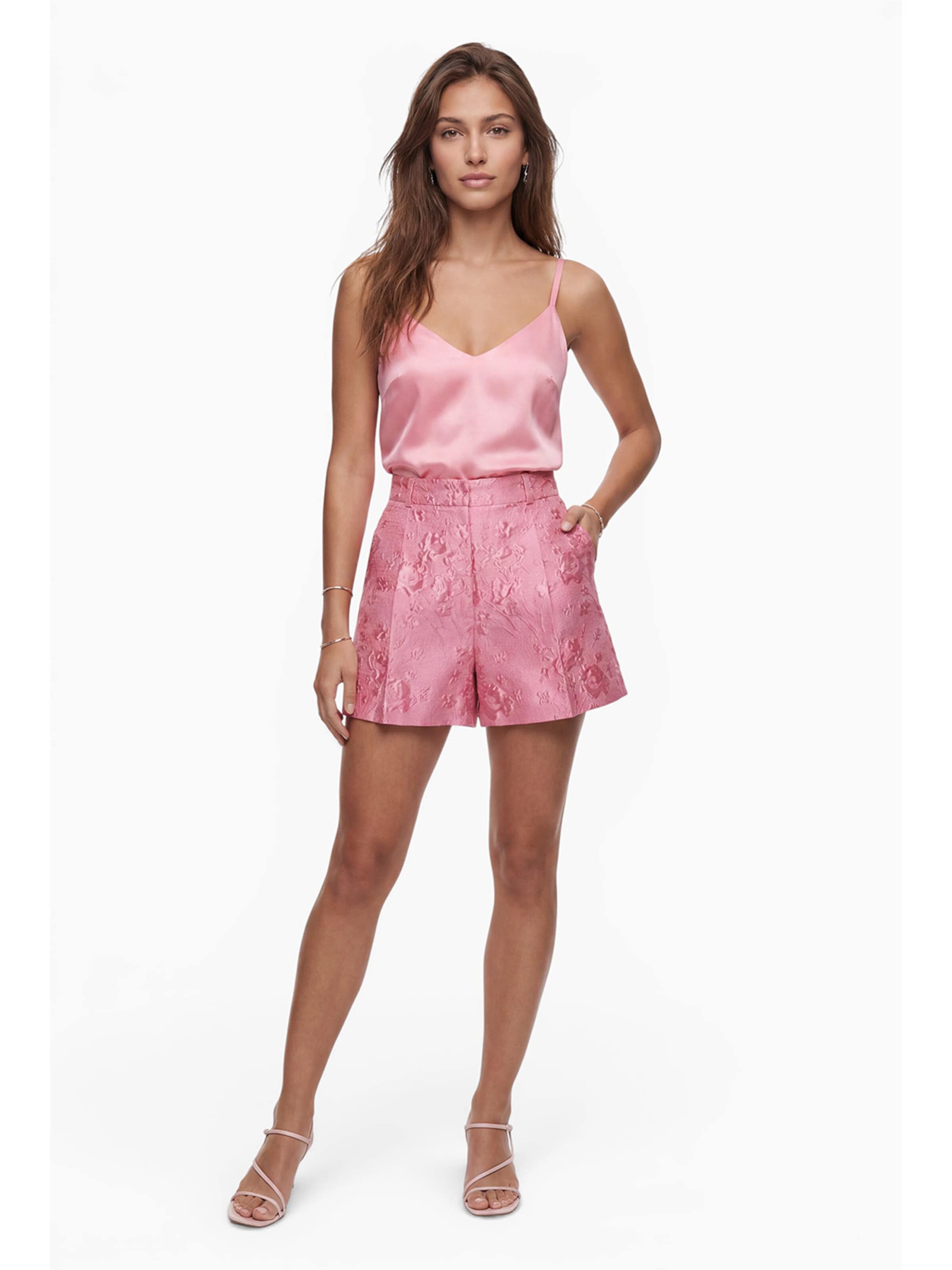 Anse Victorin Regular Pleat-front trousers 'Mia' in Pink: front