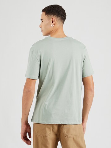DeFacto T-Shirt in Grün