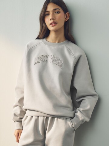 Next Sweatshirt in Grijs: voorkant