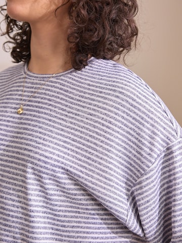 Next Pyjamashortsit värissä harmaa