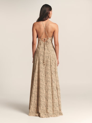 St MRLO Dress 'MIKA' in Beige: back