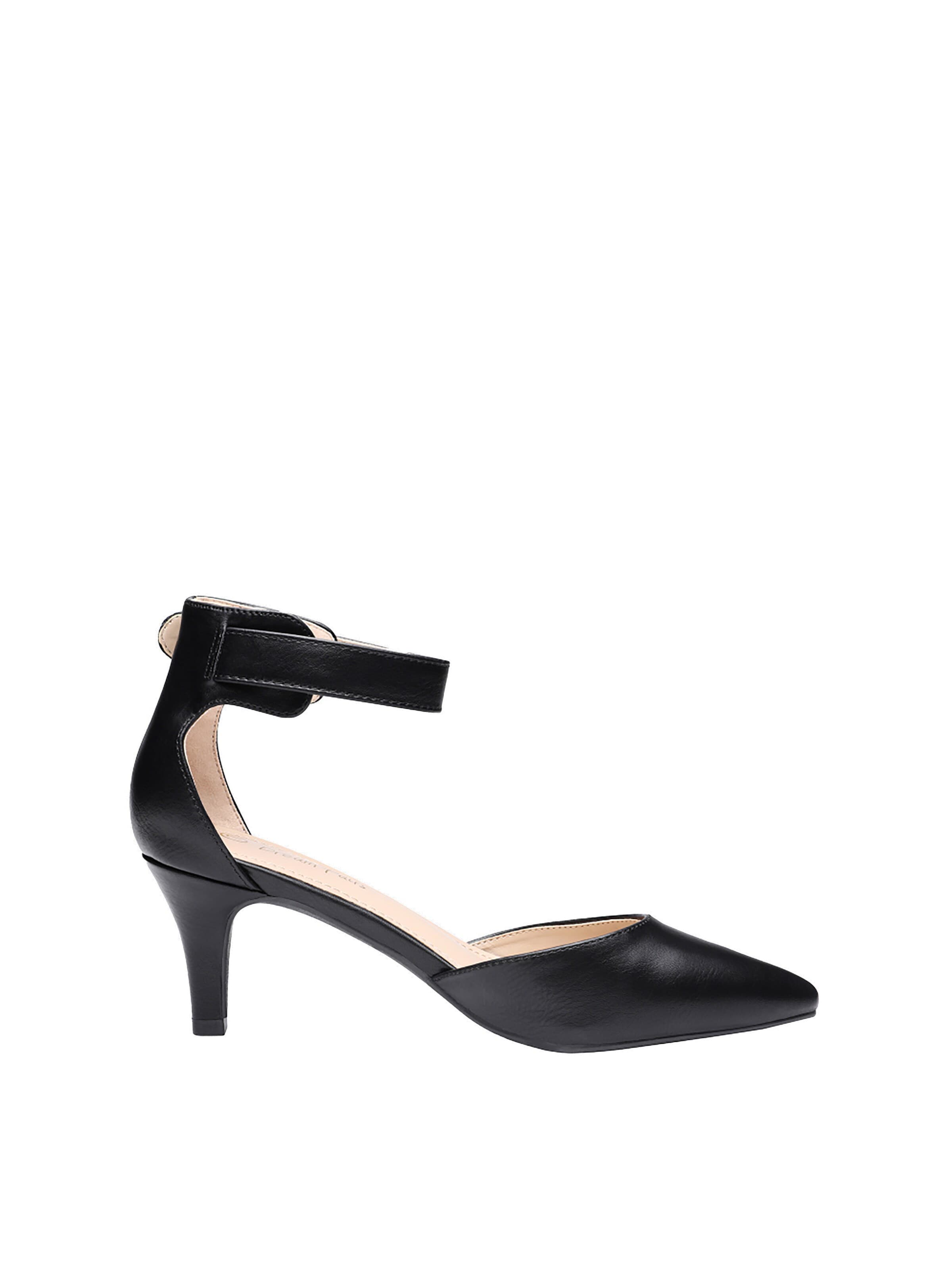 Dream Pairs Pumps in Black