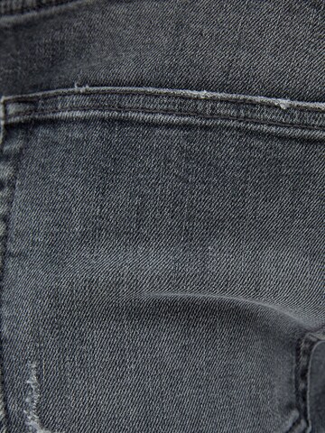 Bershka Skinny Jeans in Grey