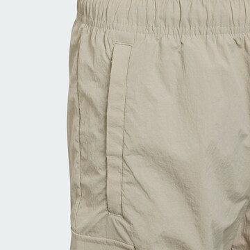 regular Pantaloni di ADIDAS ORIGINALS in beige