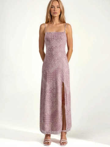 Hiccup Dress 'Midi' in Pink