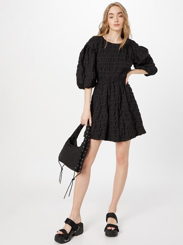 Rochie 'Lolly' de la WEEKDAY pe negru