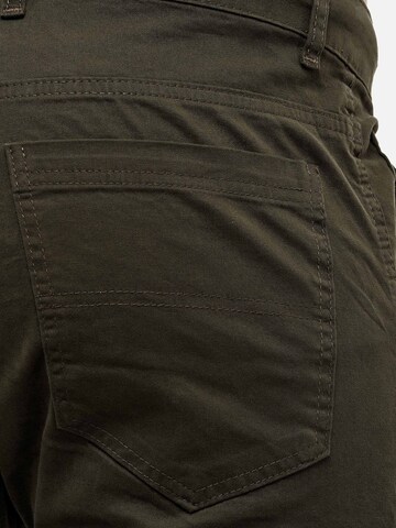 Tazzio Regular Cargohose '18525'‌‌‌‌‌‌‌‌‌‌ in Grün