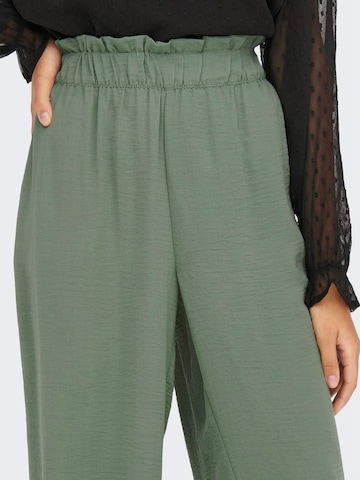 Loosefit Pantaloni 'Gry' di JDY in verde