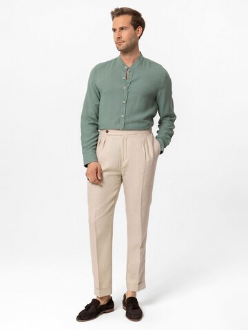Antioch Regular Trousers in Beige