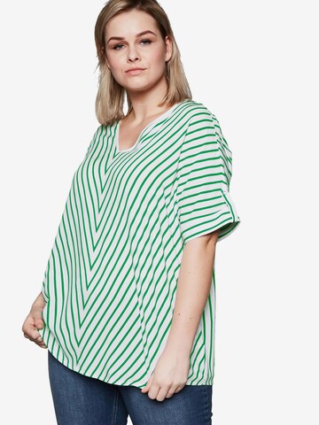 SHEEGO Tunic in Green