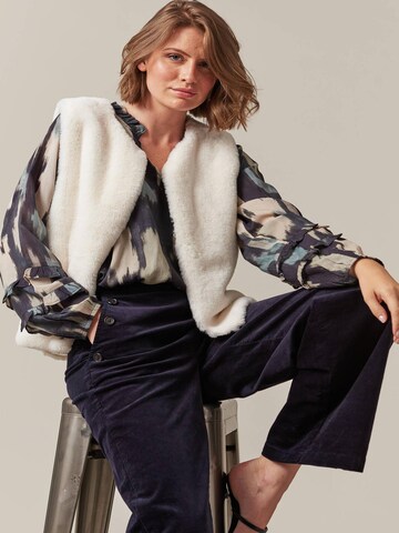 Gilet 'Fuzzy' Deeluxe en blanc