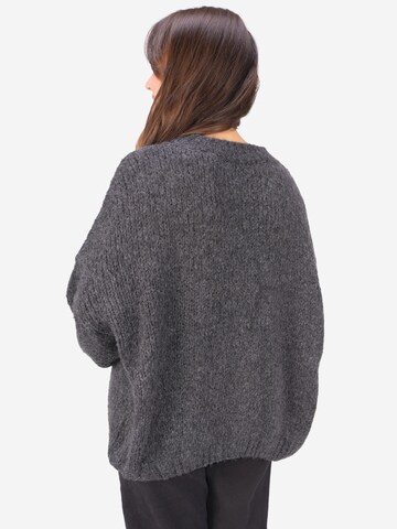 Pull-over 'Adelina' Seasons of April en gris