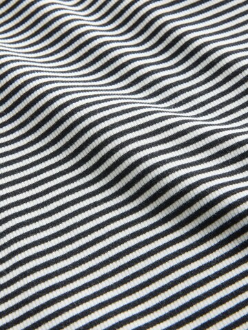 The Set T-Shirt in Braun