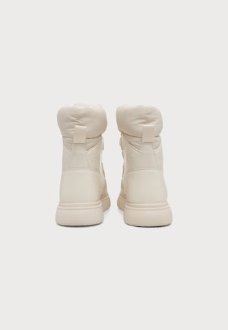 GUESS - Botas de neve 'MABRY' em bege
