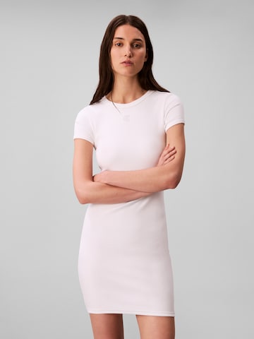 Calvin Klein Jeans Kjole i hvid: forside