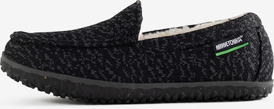 36 dydžio Loaferai iš Minnetonka, spalva – pilka / juoda, Prekių apžvalga
